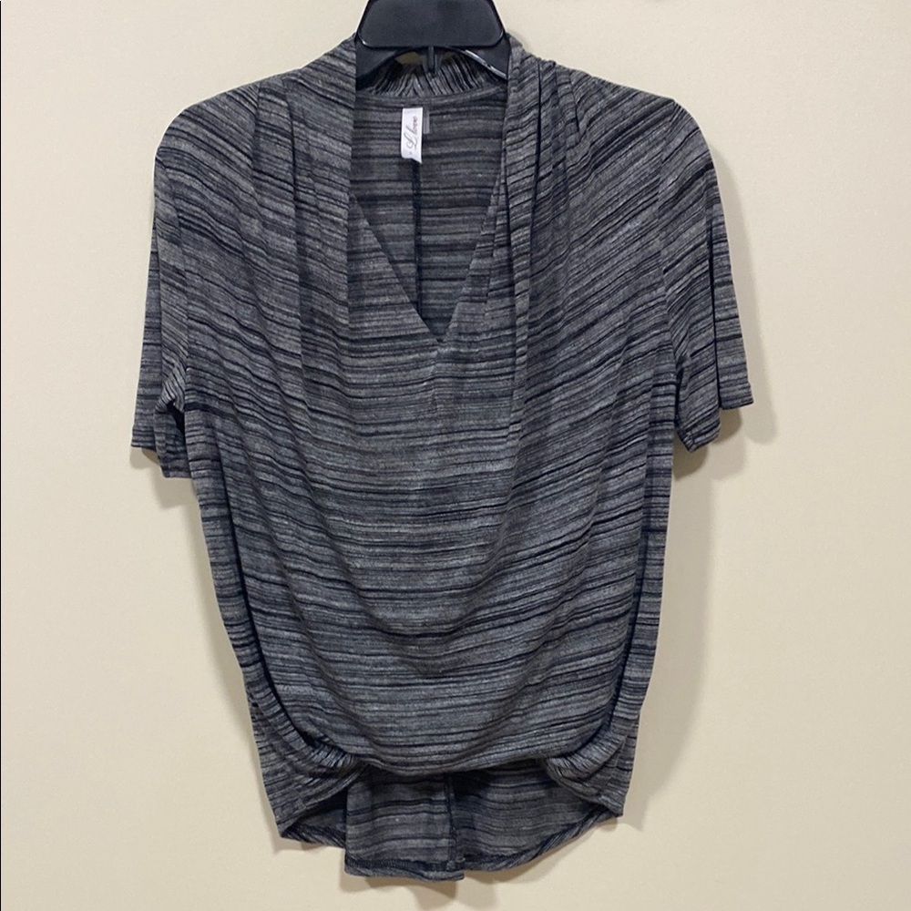 L Love Short Sleeve Top Small